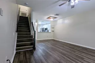 1247 Kennewick Ct, Wesley Chapel, FL 33543 - Photo 8