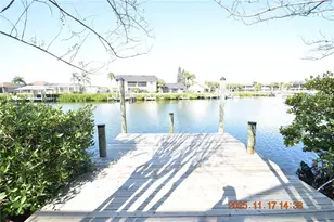 705 Spanish Main Dr, Apollo Beach, FL 33572 - Photo 1