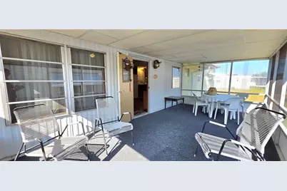 37113 Lois Avenue, Zephyrhills, FL 33542 - Photo 24