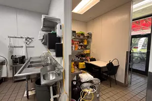 9664 W Linebaugh Ave, Tampa, FL 33626 - Photo 22