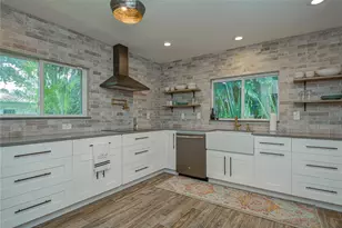 115 Buena Vista Dr S, Dunedin, FL 34698 - Photo 30