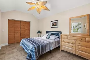 918 W Smith St, Orlando, FL 32804 - Photo 16