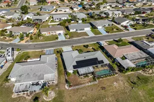 672 Allegheny Dr, Sun City Center, FL 33573 - Photo 8