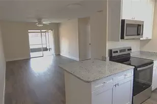 9601 Eastfield Rd, Thonotosassa, FL 33592 - Photo 10