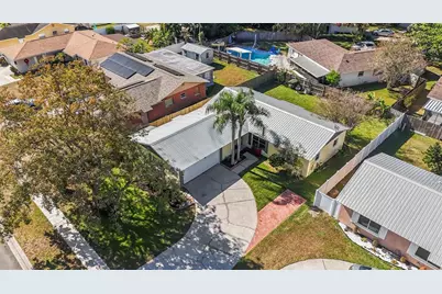 918 York Drive, Brandon, FL 33510 - Photo 4