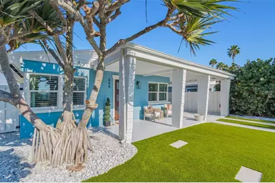 848 180th Avenue E, Redington Shores, FL 33708 - Photo 8