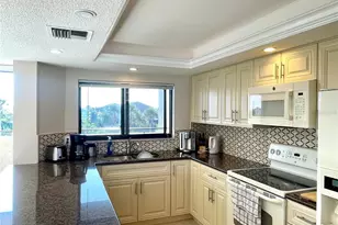 1290 Gulf Blvd, Clearwater, FL 33767 - Photo 4