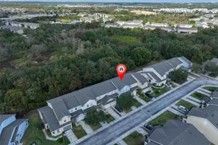 9712 Carlsdale Dr, Riverview, FL 33578 - Photo 2