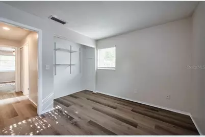 168 Southeast Boulevard N, Saint Petersburg, FL 33703 - Photo 14