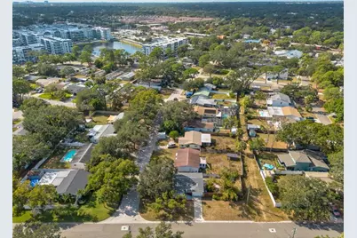 168 Southeast Boulevard N, Saint Petersburg, FL 33703 - Photo 32