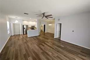 7715 Bristol Park Dr, Apollo Beach, FL 33572 - Photo 4