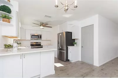 5938 4th Avenue S, Saint Petersburg, FL 33707 - Photo 10