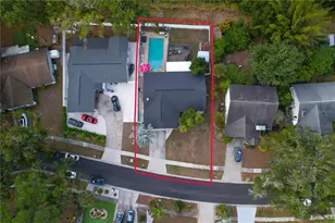 13834 Cherry Creek Dr, Tampa, FL 33618 - Photo 2