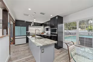 13834 Cherry Creek Dr, Tampa, FL 33618 - Photo 14