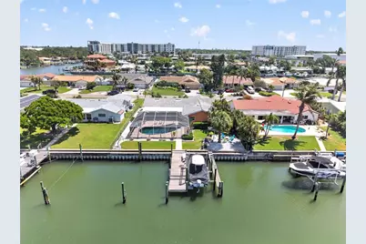 4461 38th Way S, Saint Petersburg, FL 33711 - Photo 1