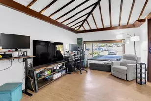 1797 Rainbow Blvd, Clearwater, FL 33760 - Photo 6