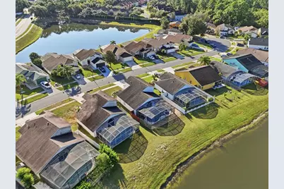 3018 Bransbury Court, Kissimmee, FL 34747 - Photo 4