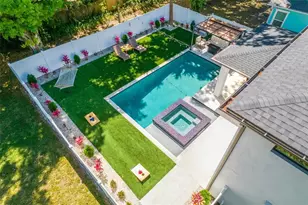 902 W Plymouth St, Tampa, FL 33603 - Photo 8