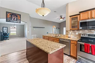 4667 Hickory Stream Ln, Mulberry, FL 33860 - Photo 8