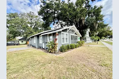 906 W Baker Street, Plant City, FL 33563 - Photo 1