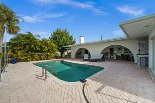 2129 W Tobago Cir, Fort Myers, FL 33905 - Photo 32