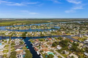 2129 W Tobago Cir, Fort Myers, FL 33905 - Photo 58