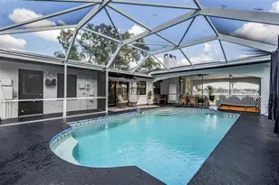 302 Whitcomb Blvd, Tarpon Springs, FL 34689 - Photo 4