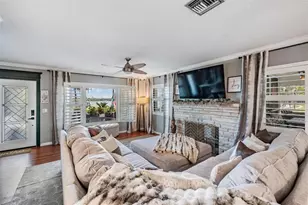302 Whitcomb Blvd, Tarpon Springs, FL 34689 - Photo 4