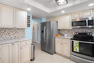 110 Meadowcross Dr, Safety Harbor, FL 34695 - Photo 8