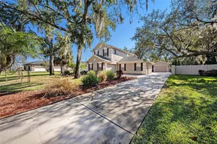 8805 Cross Landing Ln, Riverview, FL 33578 - Photo 2