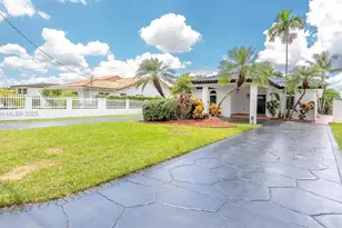 2810 SW 114th Ave, Miami, FL 33165 - Photo 4