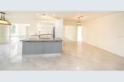 2810 SW 114th Avenue, Miami, FL 33165 - Photo 18