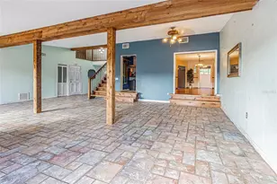 12510 Forest Hills Dr, Tampa, FL 33612 - Photo 14