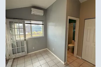 12510 Forest Hills Drive, Tampa, FL 33612 - Photo 14