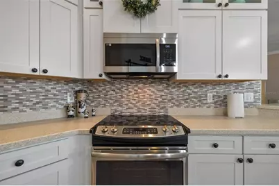 5130 Spectacular Bid Drive, Wesley Chapel, FL 33544 - Photo 20