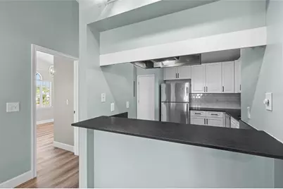 3002 W Cleveland Street #B12, Tampa, FL 33609 - Photo 10