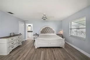 5694 Oakhurst Dr, Seminole, FL 33772 - Photo 16