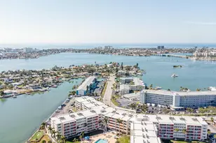 1868 Shore Dr S, South Pasadena, FL 33707 - Photo 44