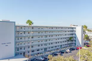 1868 Shore Dr S, South Pasadena, FL 33707 - Photo 2