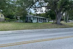 709 Indian Rocks Rd, Belleair, FL 33756 - Photo 14