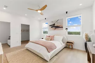 2104 4th St S, Saint Petersburg, FL 33705 - Photo 22