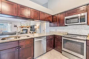 23526 Pine Lake St, Land O Lakes, FL 34639 - Photo 18