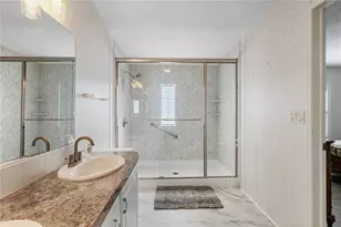 37510 New Horizons Blvd, Zephyrhills, FL 33541 - Photo 22