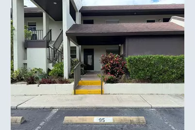 1100 E Bay Drive #95, Largo, FL 33770 - Photo 1