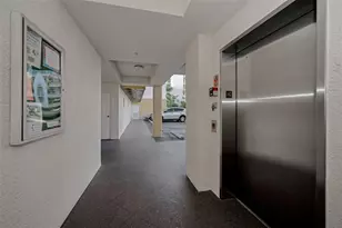 1200 Country Club Dr, Largo, FL 33771 - Photo 8