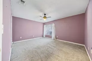 10815 Venice Cir, Tampa, FL 33635 - Photo 18