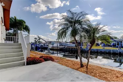 212 Westwinds Drive, Palm Harbor, FL 34683 - Photo 32