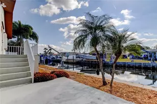 212 Westwinds Dr, Palm Harbor, FL 34683 - Photo 32