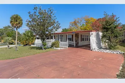 7444 Highpoint Boulevard, Brooksville, FL 34613 - Photo 2