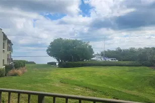 1515 Pinellas Bayway S, Saint Petersburg, FL 33715 - Photo 1